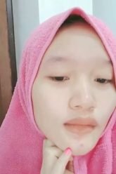 Andini show no masker