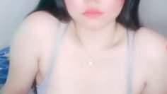 Alya Show Pepaya GAntung & Memek