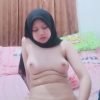 Hijab ABG Sukabumi Viral Colok Memek Pakai Botol